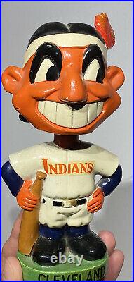 1962 Antique Green Base Cleveland Indians Wahoo Bobble Head Nodder Beautiful NM