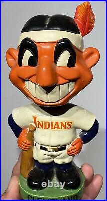 1962 Antique Green Base Cleveland Indians Wahoo Bobble Head Nodder Beautiful NM