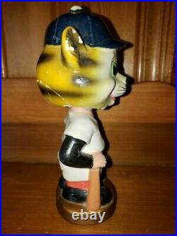 1966 Detroit Tiger Mascot Head Gold Base Nodder/Bobbin Head/Bobbing Head