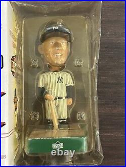 2002 Upper Deck Ballpark Idols Mickey Mantle Gold Base Bobblehead Box Vintage Ex