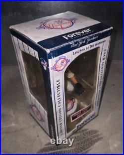 2003 Derek Jeter YANKEE STADIUM EXCLUSIVE New York Yankees Bobblehead