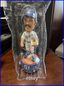 2004 Ron Cey Musical Bobblehead Los Angeles Dodgers Bobble Head Super rare
