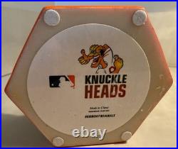 2007 Knuckle Heads Mr Met Bobblehead With Raised Wooden Bat Hard To Find