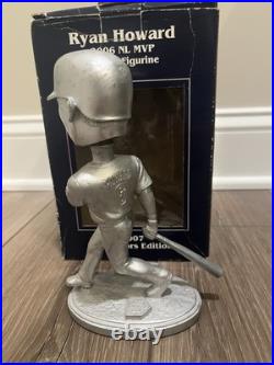 2007 Ryan Howard Silver Platinum Philadelphia Phillies Bobblehead Repaired