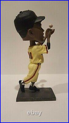 2010 Sf Giants Willie Mays 1954 World Series The Catch Bobblehead Nib Sga