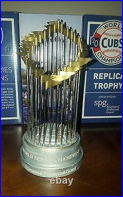 2016 Chicago Cubs Replica World Series Trophy Sga 2017 4/15/17 Bryant, Rizzo