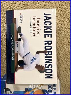 2022 Atlanta Braves SGA Bobblehead complete set of 15 total items new in box