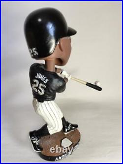 Andrew Jones, 400 Home Runs Bobblehead Doll (White Sox)