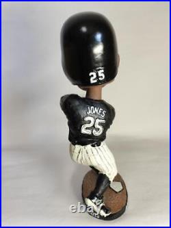 Andrew Jones, 400 Home Runs Bobblehead Doll (White Sox)