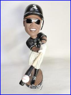 Andrew Jones, 400 Home Runs Bobblehead Doll (White Sox)