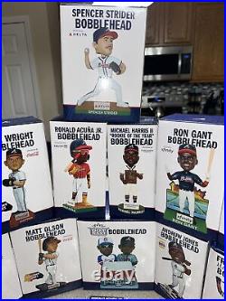 Atlanta Braves 2023 Complete Bobblehead Set Truist Park With Chains In Picture
