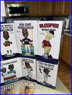Atlanta Braves 2023 Complete Bobblehead Set Truist Park With Chains In Picture
