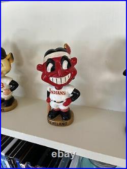 Baseball bobble Head 1960s vintage old Cleveland Indians Chief Gold base Nodder