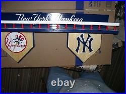 Bobble heads Yankees Display shelf 8 x 36 inches