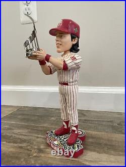 COLE HAMELS Philadelphia Phillies Bobblehead 2008 World Series MVP Trophy