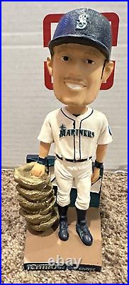 COMPLETE SET of 4 2007 Seattle Mariners SGA Bobbleheads SGA (Ichiro, Johjima)