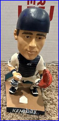 COMPLETE SET of 4 2007 Seattle Mariners SGA Bobbleheads SGA (Ichiro, Johjima)