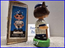 Chicago Cubs MLB Vintage 1960's Ceramic Bobblehead With Box REPAIRED READ