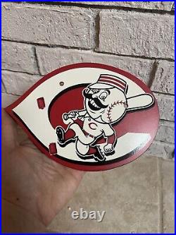 Cincinnati Reds 2016 Limited Edition World Series Bobblehead Mr. Redlegs 1976