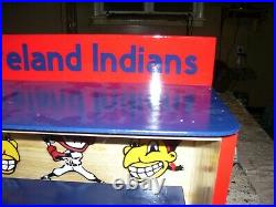 Cleveland Indians bobble head display case 1950 logos