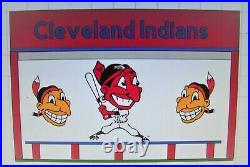 Cleveland Indians bobble head display case 1950 logos