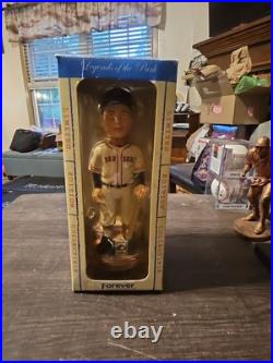 Cooperstown Collection Legends Of The Park Baseball Ted Williams Bobblehead NIB