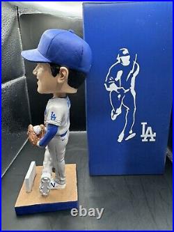 Custom Painted Shohei Ohtani Bobblehead-LA Dodgers (#17 Away grey jersey)