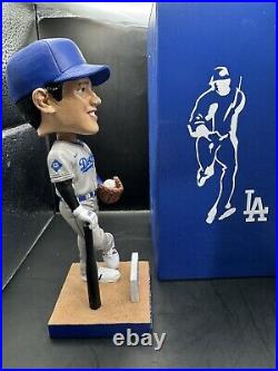 Custom Painted Shohei Ohtani Bobblehead-LA Dodgers (#17 Away grey jersey)