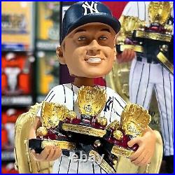 DEREK JETER New York Yankees 5x Rawlings Gold Glove Award Winner MLB Bobblehead