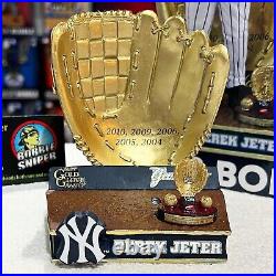 DEREK JETER New York Yankees 5x Rawlings Gold Glove Award Winner MLB Bobblehead