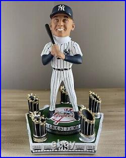 DEREK JETER New York Yankees 5x WORLD SERIES Champion Spinning Bobblehead NIB