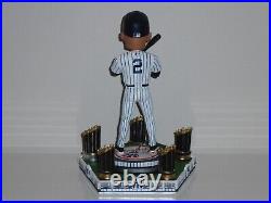 DEREK JETER Yankees Bobblehead MLB 5X World Series Champs Spinning Edition New