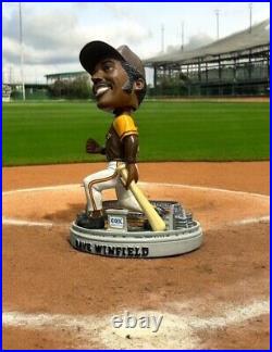 Dave Winfield SGA Bobblehead Padres Brown Jersey Variation 2003 Rare