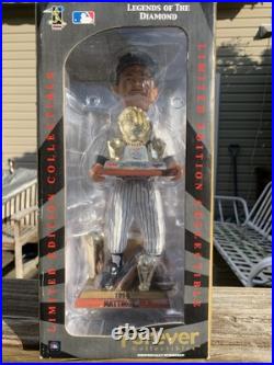 Don Mattingly Gold Glove Bobble Head 1 / 1008 1994 Forever Collectible