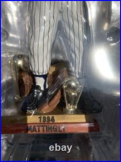 Don Mattingly Gold Glove Bobble Head 1 / 1008 1994 Forever Collectible