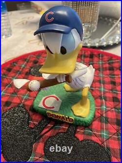 Donald Duck rare Chicago Cubs bobble head