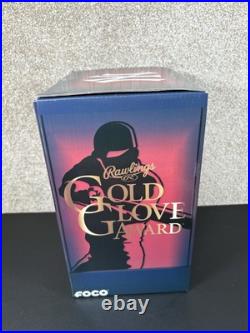 FOCO Derek Jeter New York Yankees 5x Rawlings Gold Glove Award Winner Bobblehead