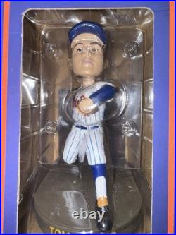 Fast Ship Tom Seaver NY Mets Hall Of Fame Bobblehead NIB #41 Collectible Fan