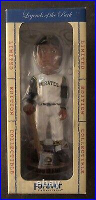 Forever Collectibles MLB Roberto Clemente Legends Of The Park Bobblehead
