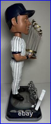 Forever Collectibles NY Yankees Derek Jeter Legends Of The Diamond BobbleHead LE
