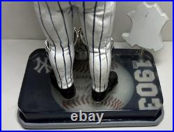 Forever Collectibles NY Yankees Derek Jeter Legends Of The Diamond BobbleHead LE