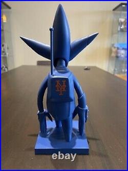 Futura x New York Mets Collaboration MLB Blue Pointman Bobblehead Figure Ltd Ed