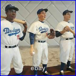 GORGEOUS 1955 Brooklyn Dodgers Danbury Mint Team Figurine, Jackie Robinson, NICE