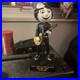 Green Day Billy Joe Armstrong / Mr. Met Bobblehead with black base 1/300