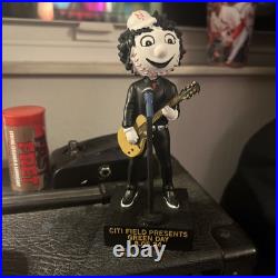 Green Day Billy Joe Armstrong / Mr. Met Bobblehead with black base 1/300