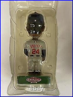 Griffey Jr bobblehead UD Ballpark Idols Mar. Original Box, Never Been Displayed