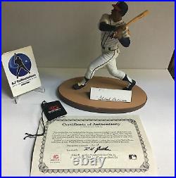 Hank Aaron limited edition Gartlan figurine 314/1982 hof mil braves on shelf