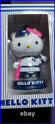 Hello Kitty Bobble Head Yankees Stadium Edition 2014 Sanrio Never Opened