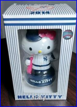 Hello Kitty Bobble Head Yankees Stadium Edition 2014 Sanrio New In Box
