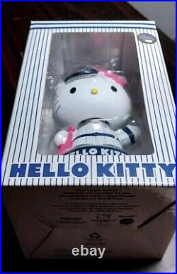 Hello Kitty Bobble Head Yankees Stadium Edition 2014 Sanrio New In Box